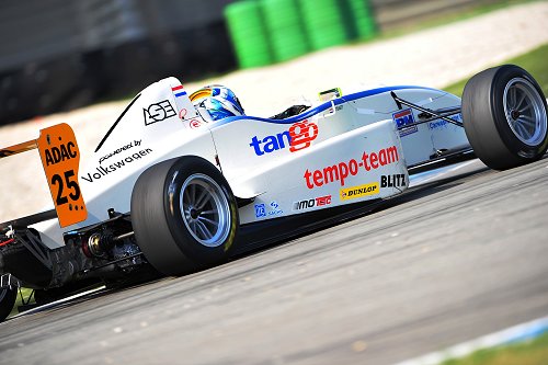 Dubbel podium Liroy Stuart en VAR bij ADAC Formel Masters